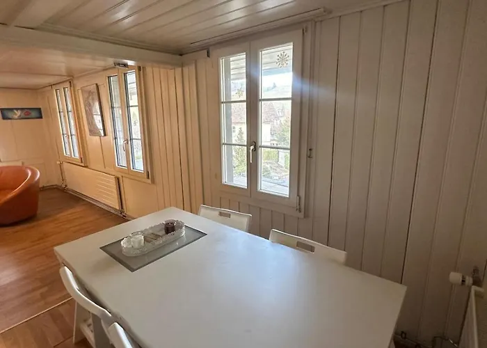 Huttwil Apartamento *